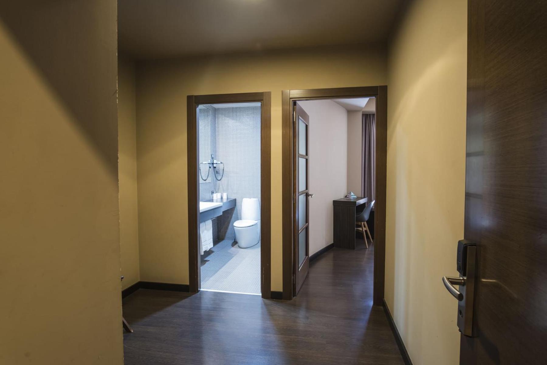 Hotel Alda Castillo De Олите Екстериор снимка